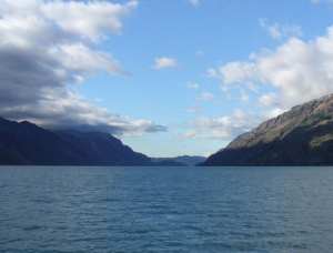 Sự gia tăng khí thải nhà kính từ các hồ nước ngọt do ảnh hưởng của biến đổi khí hậu