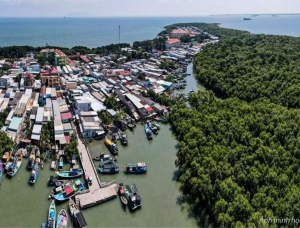 Thích ứng biến đổi khí hậu gắn với giảm nghèo bền vững - Xây dựng cộng đồng thích ứng hiệu quả với b