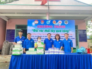 CHƯƠNG TRÌNH “ĐỔI RÁC THẢI LẤY QUÀ TẶNG”  HƯỞNG ỨNG NGÀY MÔI TRƯỜNG THẾ GIỚI 5/6