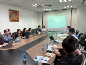 Chi cục Bảo vệ môi trường làm việc với Ban quản lý dự án – Cục kiểm soát ô nhiễm môi trường về Nhãn 