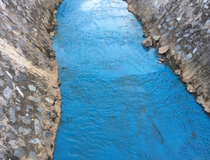 Suối Cây Sao chuyển sang màu xanh, bốc mùi hôi: Bước đầu xác định nguyên nhân